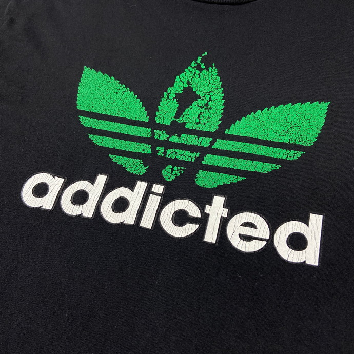 00年代～ addicted adidas パロディ マリファナ ロゴプリント T