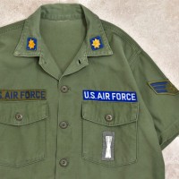 メンズ L相当 60〜70s U.S.AIR FORCE アメリカ軍 ユーティリティシャツ ミリタリー 空軍 ヴィンテージ アメリカ製 半袖 60〜70s U.S.AIR  FORCE utility shirt | Vintage.City 古着屋、古着コーデ情報を発信