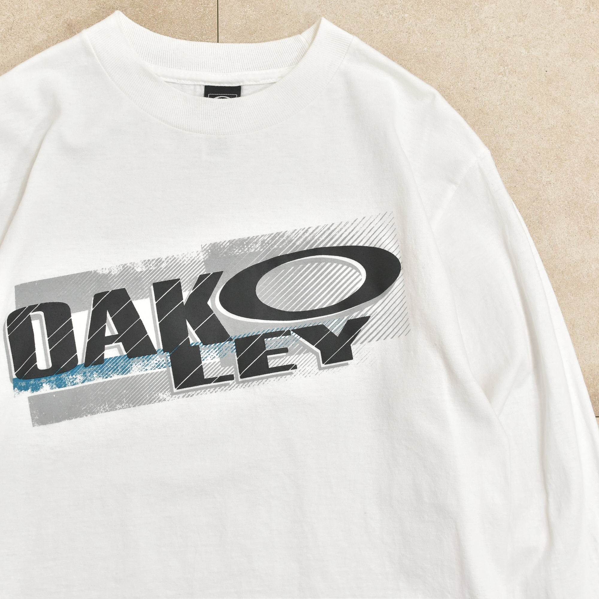 00's Oakley 半袖 ジップ シャツ　Lサイズ　ヴィンテージ