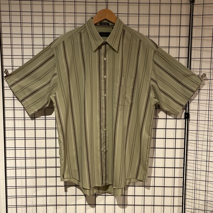 VAN HEUSEN ヴァンヒューゼン　ストライプ　半袖シャツ　C270 | Vintage.City 古着屋、古着コーデ情報を発信