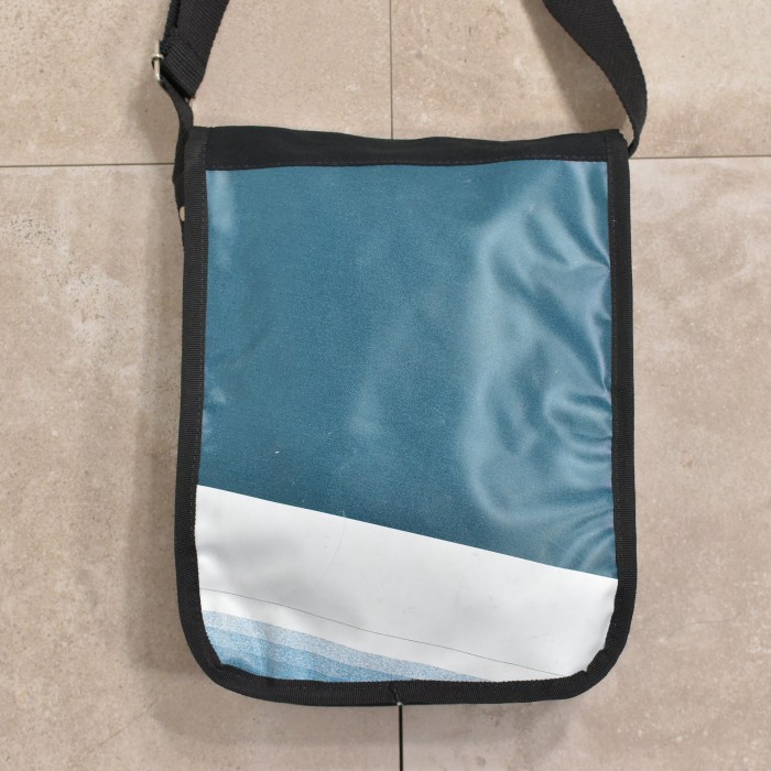 BAUMM バウム パラグライダー素材 再構築 ショルダーバッグ アップサイクル SDGs 再利用 BAUMM recycle fabric shoulder bag | Vintage.City 古着屋、古着コーデ情報を発信