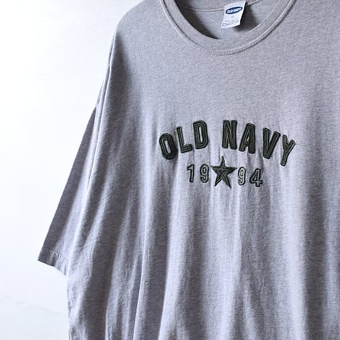 OLD NAVY オールドネイビー ロゴプリント ビッグサイズ Tシャツ オーバーサイズ 灰色 メンズXL アメリカ古着 @BB0149 | Vintage.City 古着屋、古着コーデ情報を発信