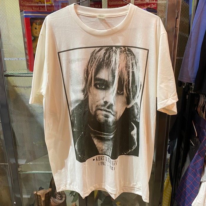 【Kurt Cobain】カートコバーン　ヴィンテージTシャツ　バンドT