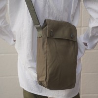 Czech Military Canvas Gas Mask Bag【DEADSTOCK】 | Vintage.City 古着屋、古着コーデ情報を発信