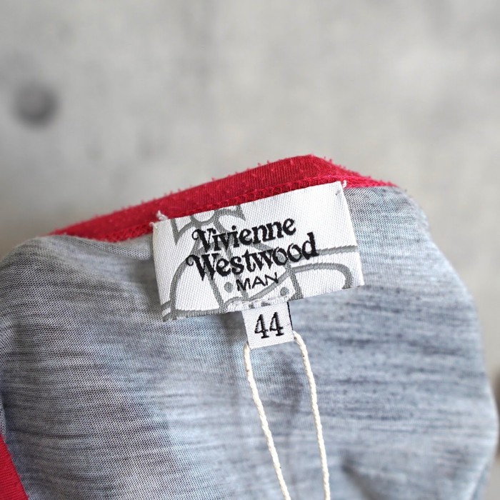 Vivienne Westwood  ヴィヴィアンウエストウッド　Tシャツ　袖ロゴ刺繡　日本製　Mサイズ | Vintage.City 빈티지숍, 빈티지 코디 정보