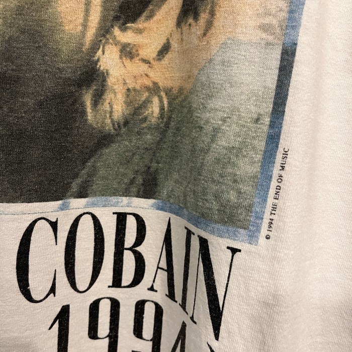 90's Kurt Cobain Memorial Adult T-shirt | Vintage.City 빈티지숍, 빈티지 코디 정보