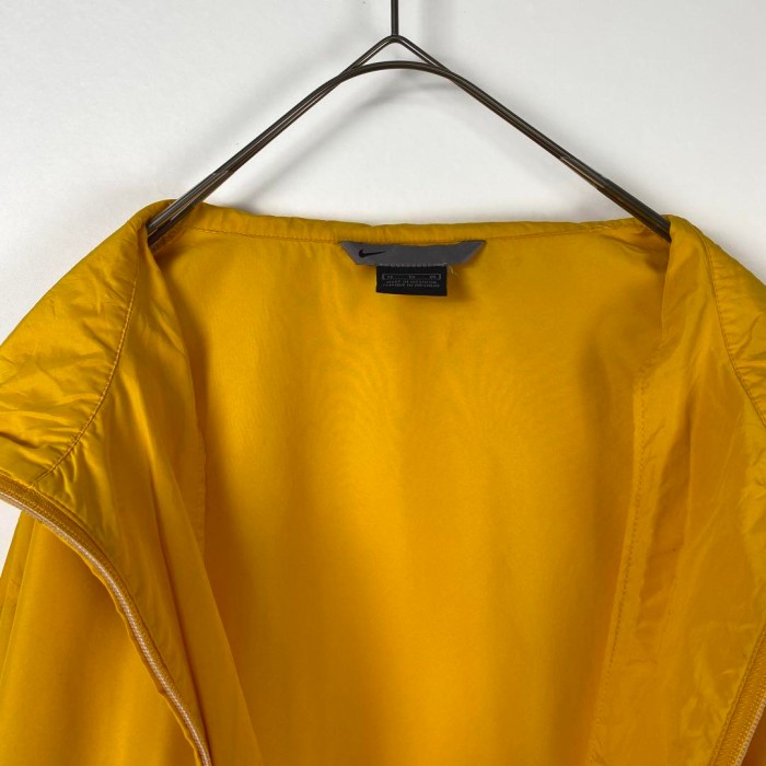 00s NIKE スウッシュ 裾ロゴ刺繍 ナイロンジャケット カラシ 黄色 XL | Vintage.City 古着屋、古着コーデ情報を発信