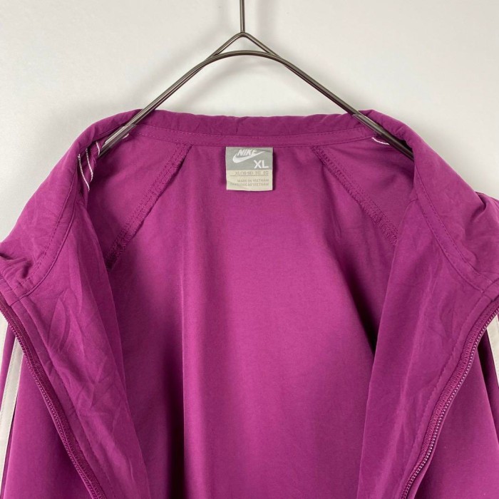 古着 NIKE ロゴ刺繍 サイドライン ナイロンジャケット 紫 パープル M相当 | Vintage.City 古着屋、古着コーデ情報を発信