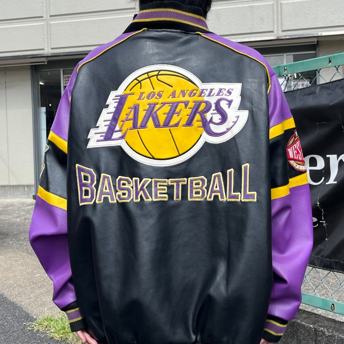 90s NBA レイカーズ Lakers レザー スタジャン ジャケット 肉厚 刺繍