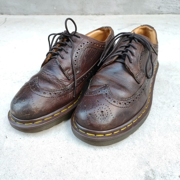 ドクターマーチンDr.Martens古着5ホールウイングチップ 革靴 | Vintage.City 古着屋、古着コーデ情報を発信