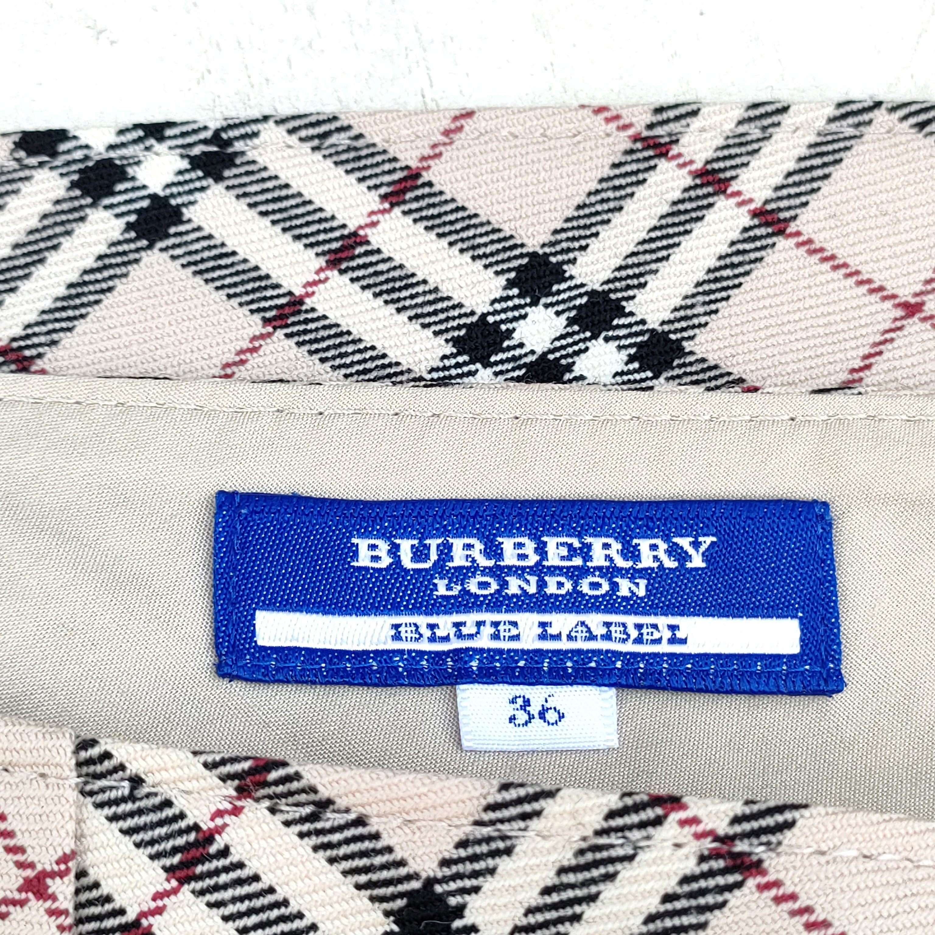 新品同様バーバリー ブルーレーベルBurberry ノバチェック スカート