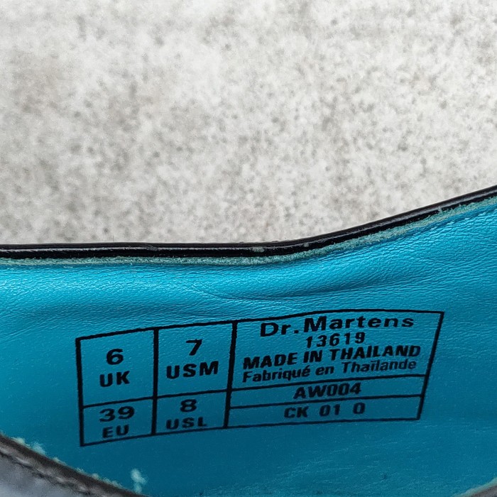 ドクターマーチンDr.Martens5ホールメダリオンレザーシューズ 革靴 | Vintage.City 古着屋、古着コーデ情報を発信