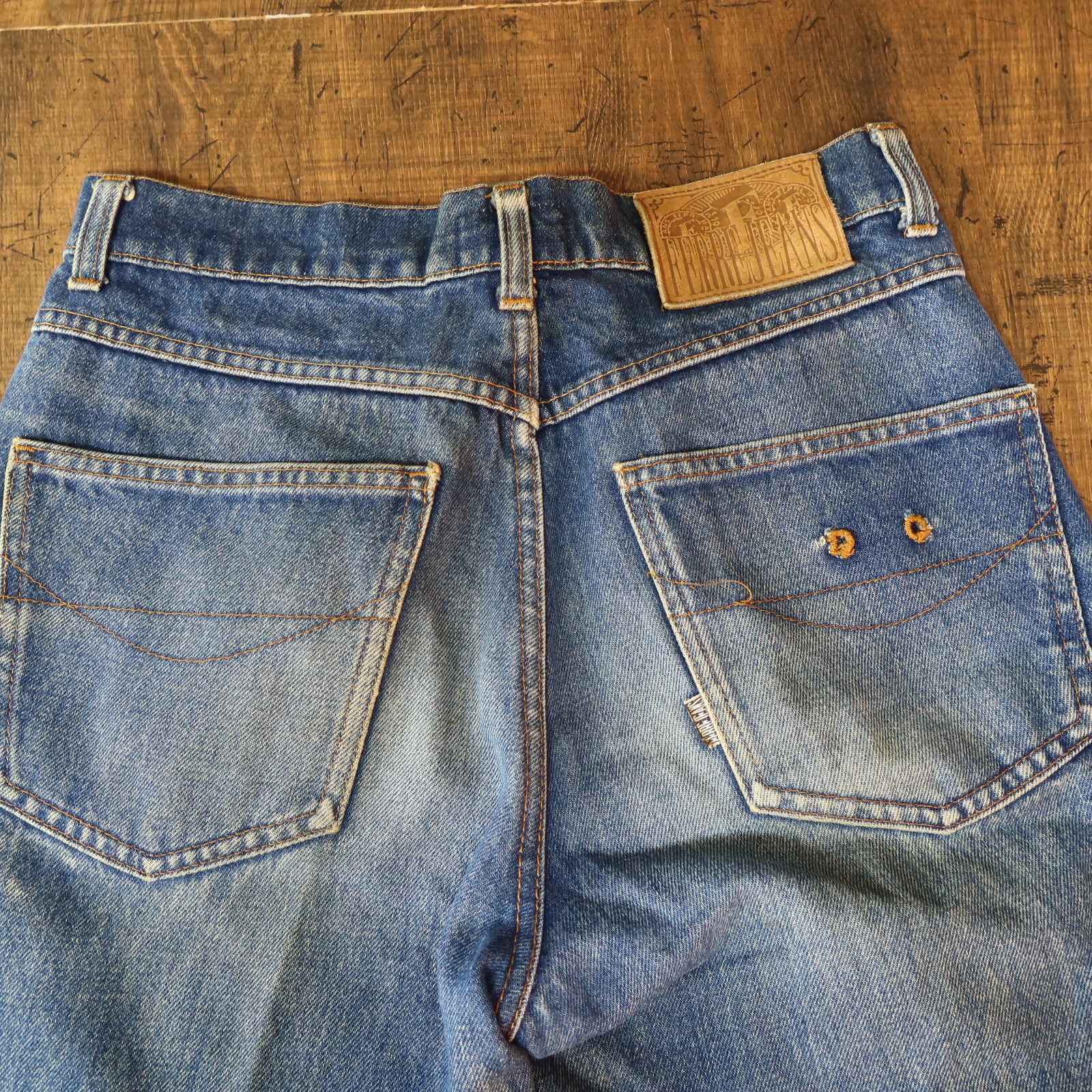 00s～ Vintage EURO古着☆FERRE JEANS フェレジーンズ イタリア製 ヒゲ ...