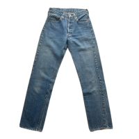 80's Levi's 501 RedLine Denim Pants  W26×L31  赤耳　　　　　　　　　　　　　　　　　　　古着　us古着　リーバイス　デニムパンツ　ヴィンテージデニム　赤ミミ　80年代　レディース | Vintage.City Vintage Shops, Vintage Fashion Trends