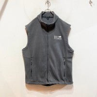 “BABY BATHWATER” Fleece Vest | Vintage.City 古着屋、古着コーデ情報を発信