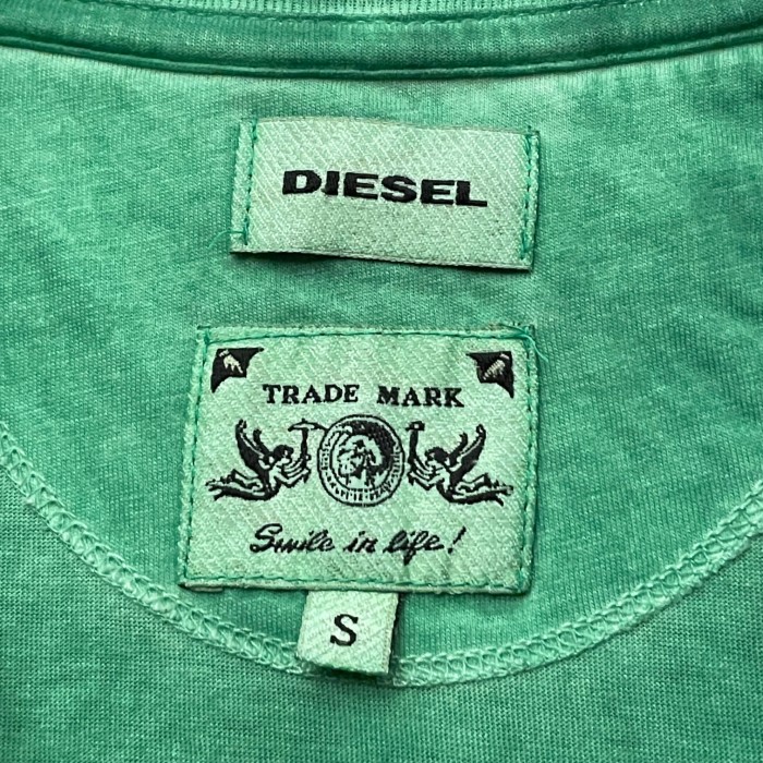 DIESEL ヴィンテージ加工ヘンリーネックTシャツ グリーン Sサイズ | Vintage.City 古着屋、古着コーデ情報を発信
