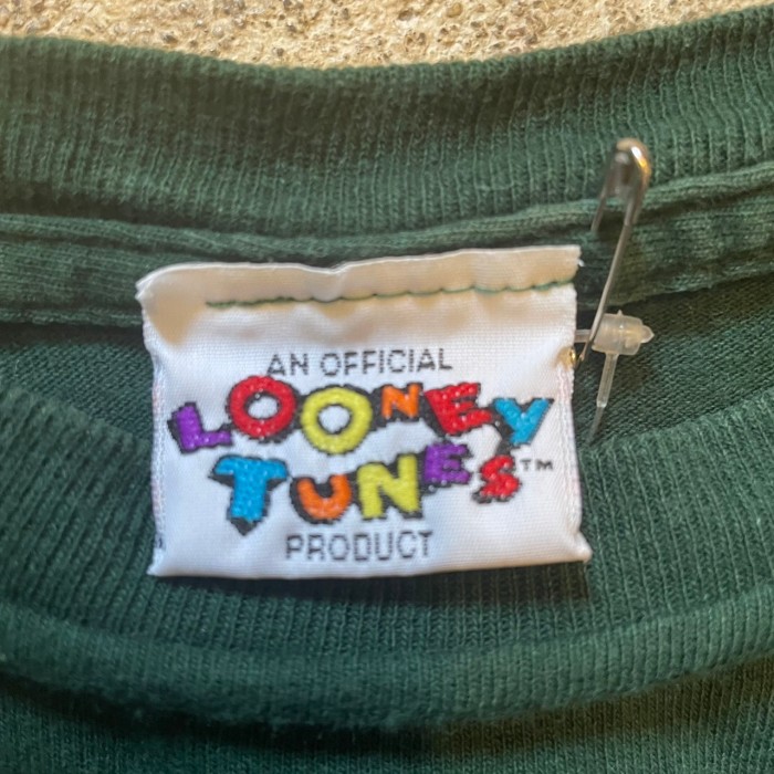 90s Looney Tunes  long T-shirt | Vintage.City Vintage Shops, Vintage Fashion Trends