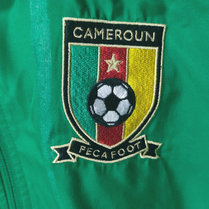 PUMA サッカー カメルーン代表 ナイロンジャケット | Vintage.City