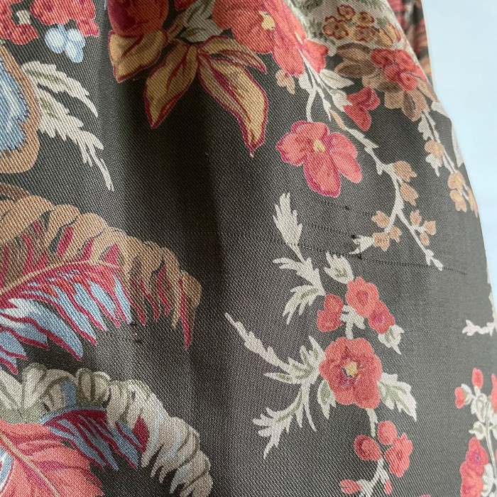 giraffe & flower print maxi skirt 〈レトロ古着 キリン & 花柄 マキシ丈 スカート アニマル 動物〉 | Vintage.City Vintage Shops, Vintage Fashion Trends