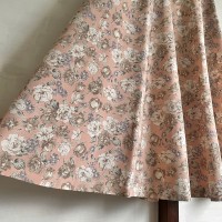 pale pink floral flared skirt 〈レトロ古着 ペールピンク 花柄 フレアスカート〉 | Vintage.City Vintage Shops, Vintage Fashion Trends