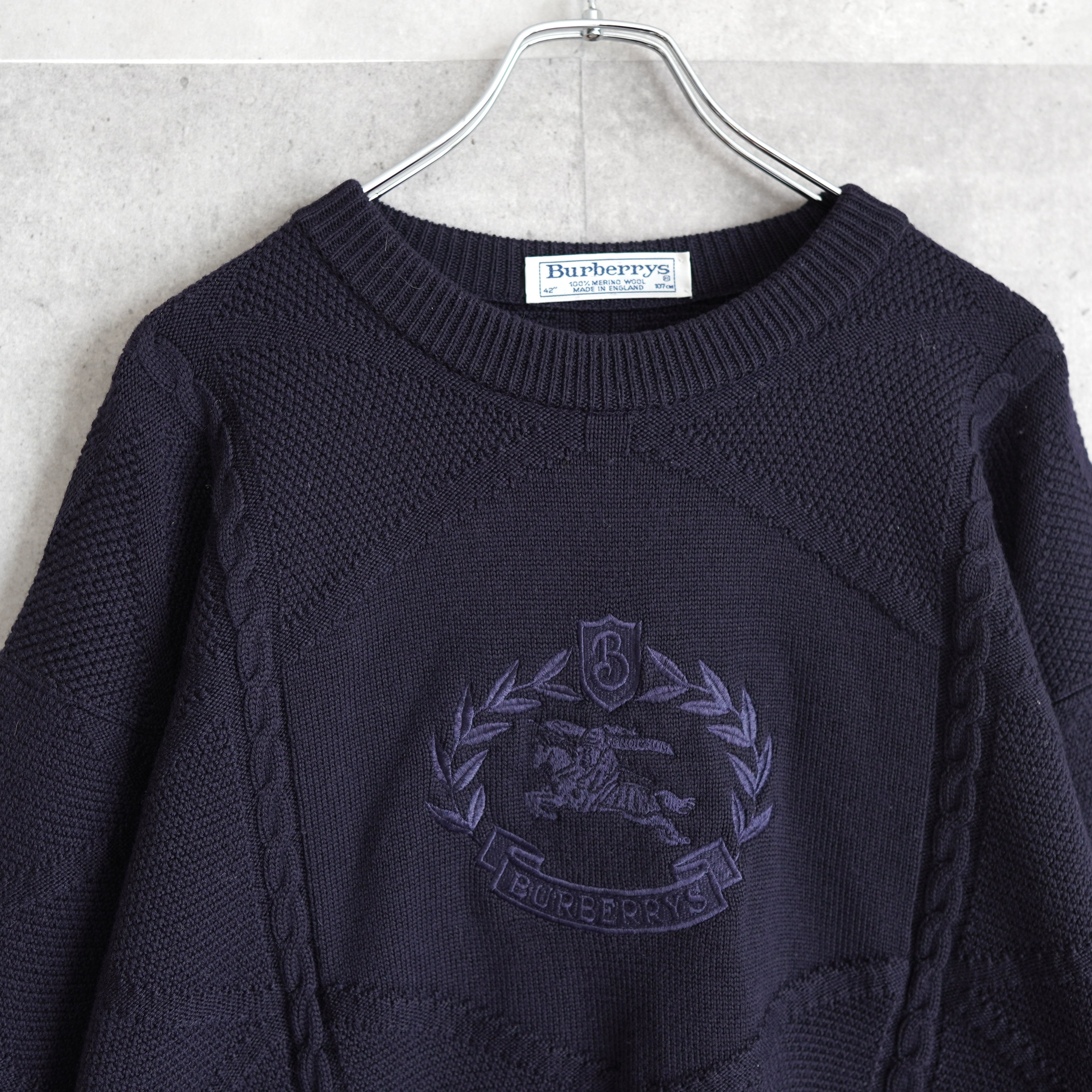 バーバリー ロゴ刺繍 ニット セーター 薄手  イングランド製 ボルドーL〜XL