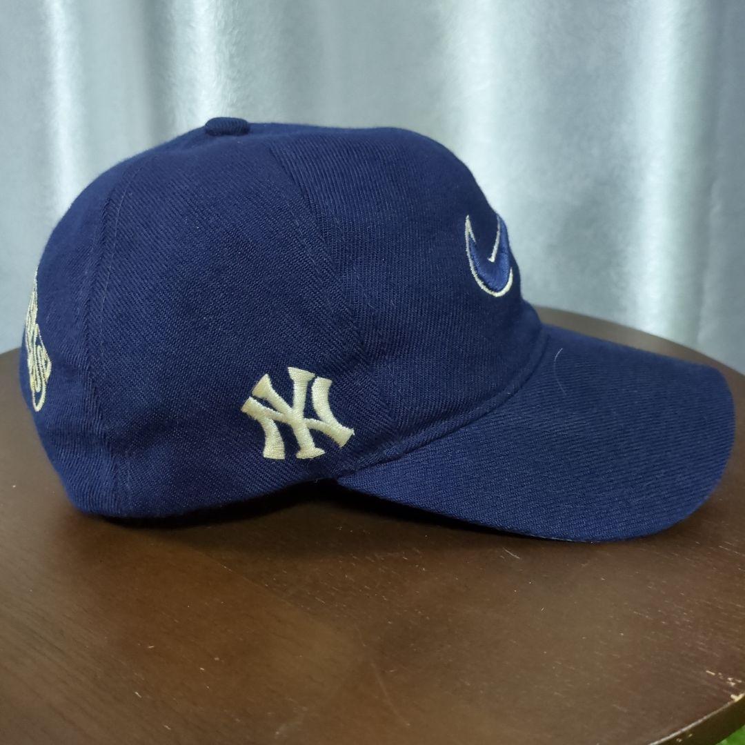 90s VINTAGE NIKE NEW YORK YANKEES SNAPBACK CAP | Vintage.City