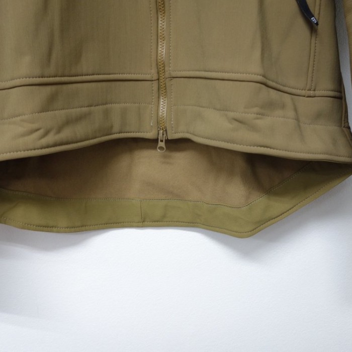 BEYOND CLOTHING PCU L5 Cold Fusion Softshell Jacket DEAD STOCK | Vintage.City Vintage Shops, Vintage Fashion Trends