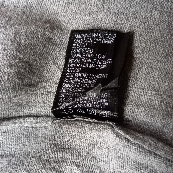 Vネック　コットンニット　セーター　ロゴ　ワンポイント　薄手　ハイゲージ　グレー　S | Vintage.City 빈티지숍, 빈티지 코디 정보