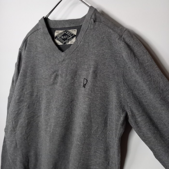Vネック　コットンニット　セーター　ロゴ　ワンポイント　薄手　ハイゲージ　グレー　S | Vintage.City 古着屋、古着コーデ情報を発信