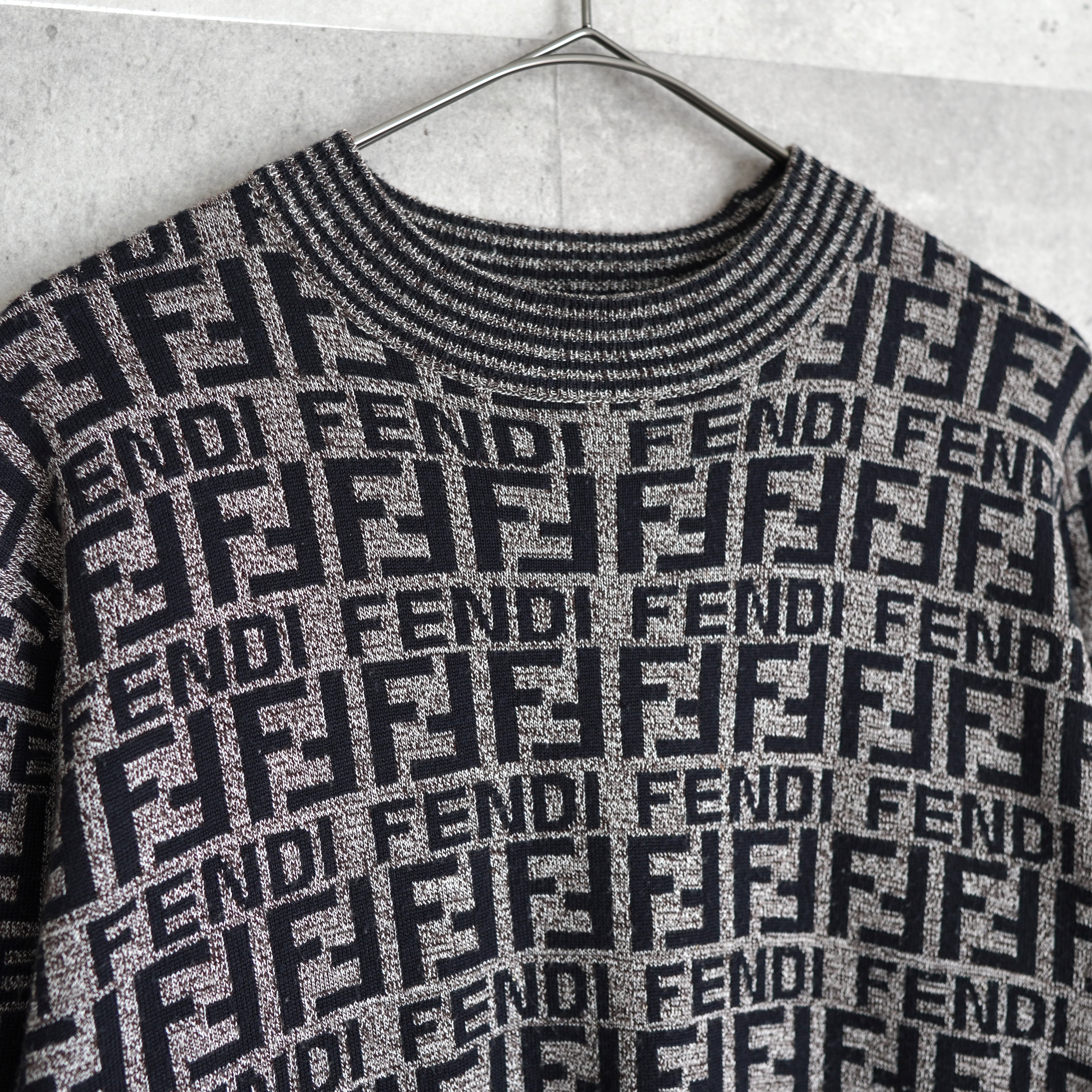 イタリア製 FENDI フェンディ ズッカ柄 ニット セーター