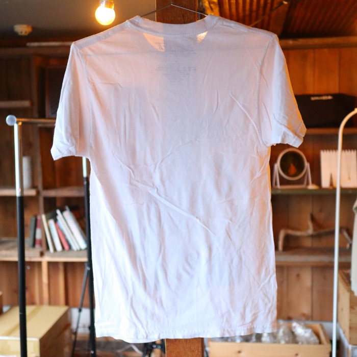Character T-Shirt White | Vintage.City 古着屋、古着コーデ情報を発信