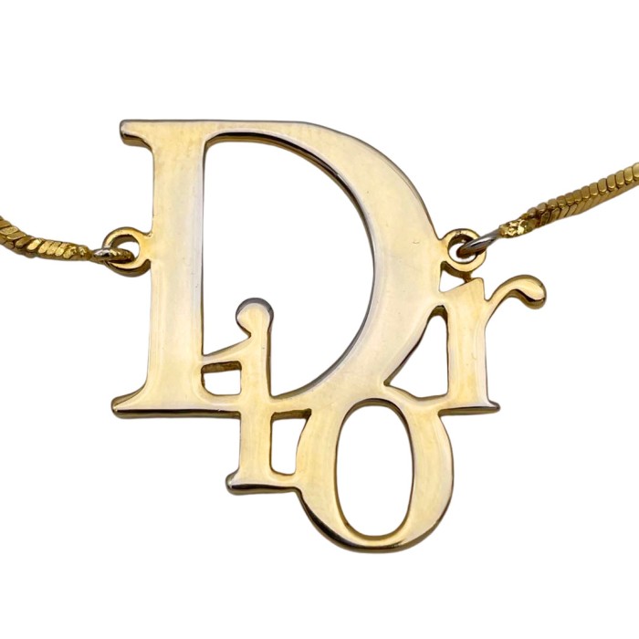 Christian Dior クリスチャンディオール Diorロゴ チェーンブレスレット ゴールド | Vintage.City 古着屋、古着コーデ情報を発信