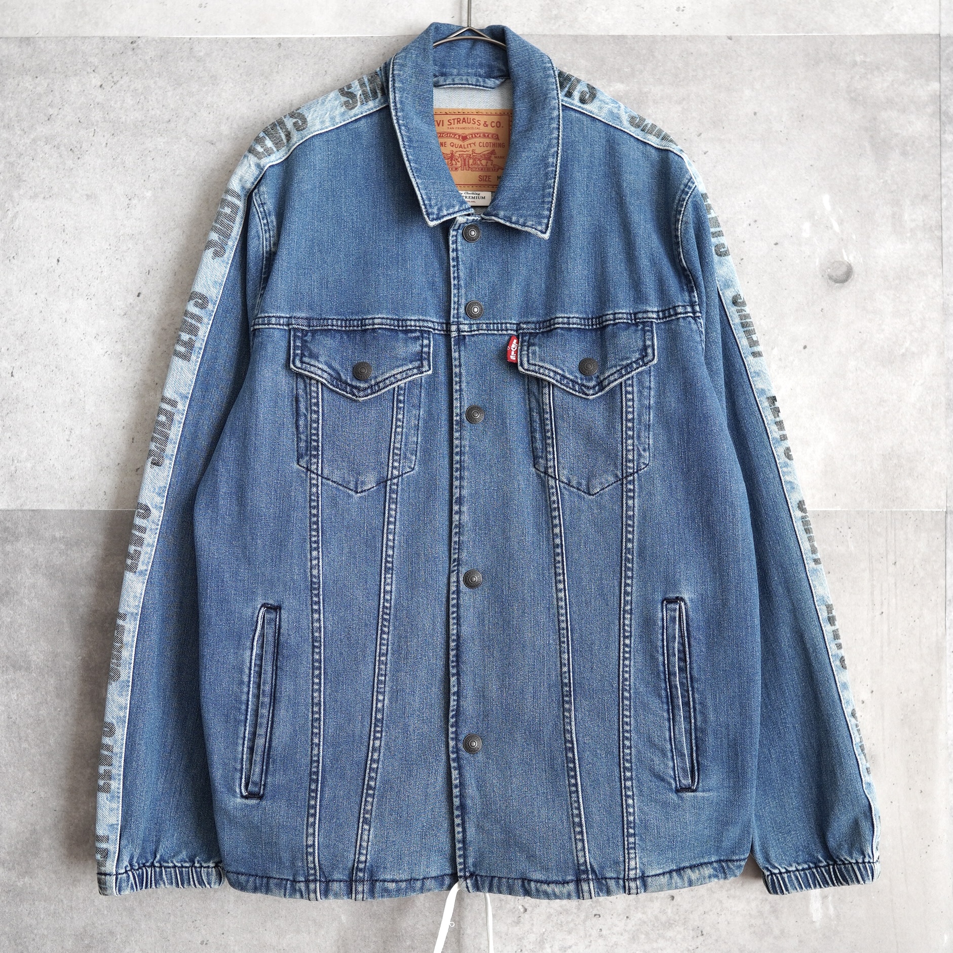 Levi's リーバイス デニムジャケット ラインデザイン Mサイズ