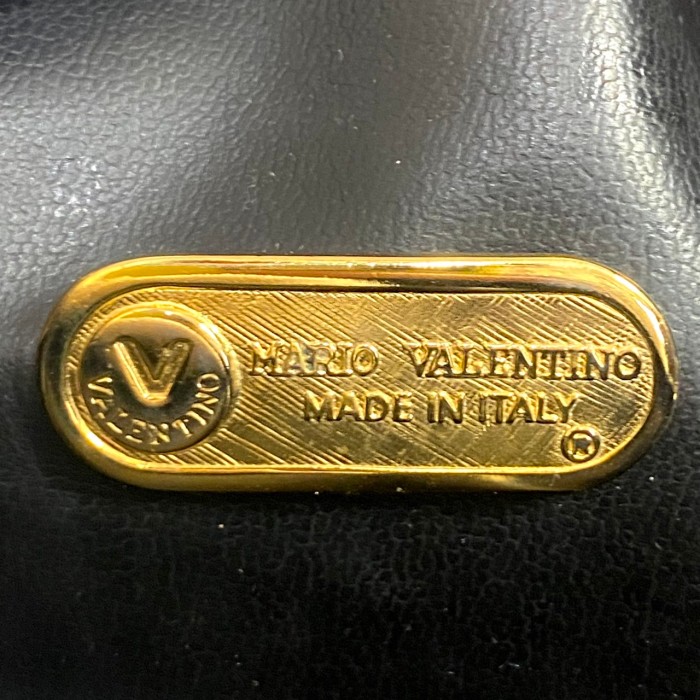 マリオバレンチノ　MARIO VALENTINO　ビンテージ　レザー　ミニショルダーバッグ　ポシェット　斜め掛け | Vintage.City 古着屋、古着コーデ情報を発信