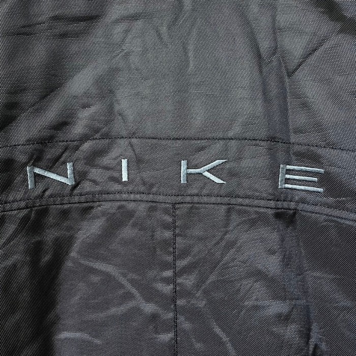 NIKE ナイキ ナイロンジャケット L バックロゴ 刺繍ロゴ ワンポイント | Vintage.City 古着屋、古着コーデ情報を発信