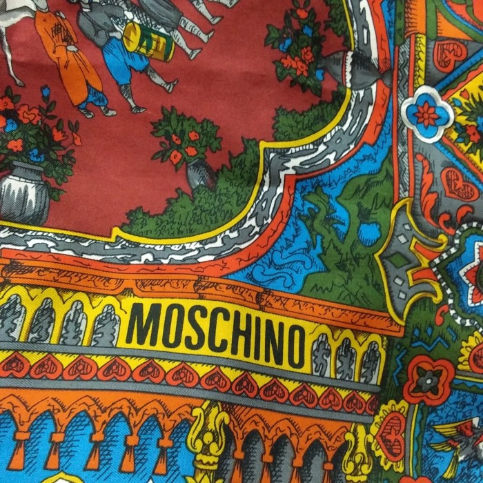 90’s/MOSCHINO/大判/シルクスカーフ | Vintage.City 빈티지숍, 빈티지 코디 정보
