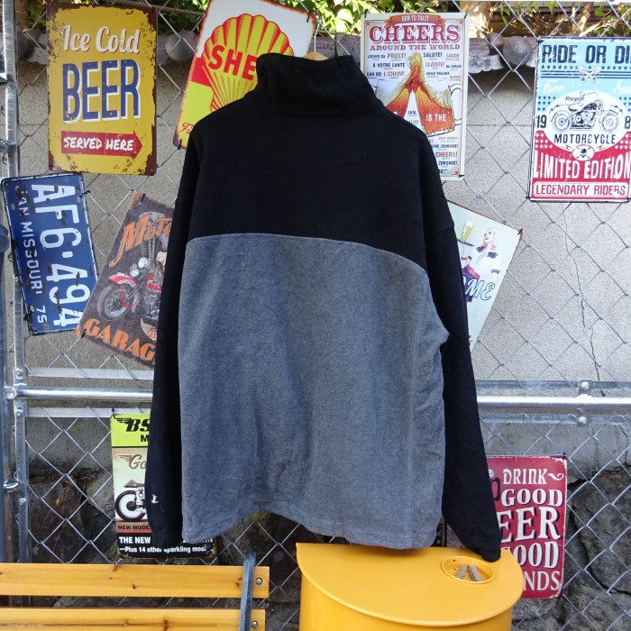 チャンピオン フリース 2XL グレー ブラック ハーフジップ 目つき 刺繍ロゴ 9053 | Vintage.City 古着屋、古着コーデ情報を発信