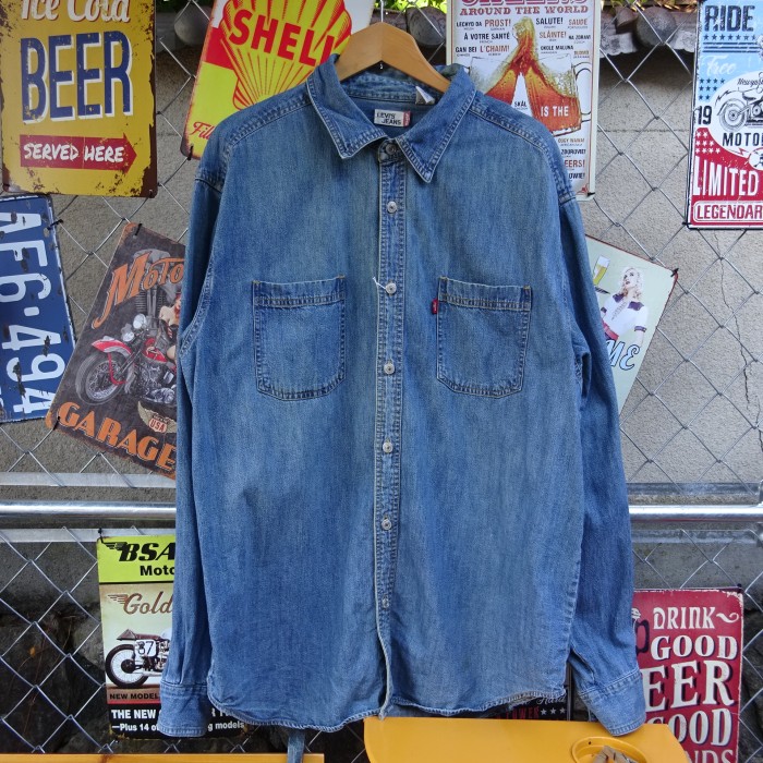 リーバイス デニムシャツ XL ブルー 長袖 胸ポケット シンプル ボタン 青 9058 | Vintage.City 빈티지숍, 빈티지 코디 정보