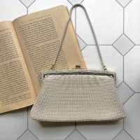 ivory mesh metal handbag〈レトロ古着 アイボリー メッシュメタル ハンドバッグ パーティーバッグ〉 | Vintage.City 古着屋、古着コーデ情報を発信