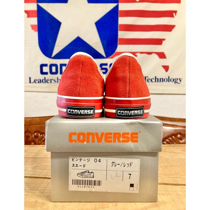 converse（コンバース） COACH SUEDE（コーチ スエード）7 25.5cm グレー/赤 復刻 銀箱 2112 | Vintage.City 古着屋、古着コーデ情報を発信
