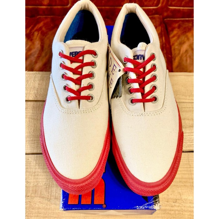 converse（コンバース） SKIDGRIP （スキッド グリップ）白/赤 23.5cm USA 90s | Vintage.City 古着屋、古着コーデ情報を発信