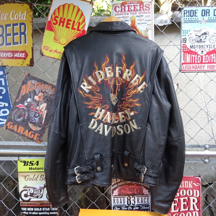 ハーレーダビッドソン ライダースジャケット ブラック 刺繍 袖ロゴ レザー 黒 9365 | Vintage.City 古着屋、古着コーデ情報を発信