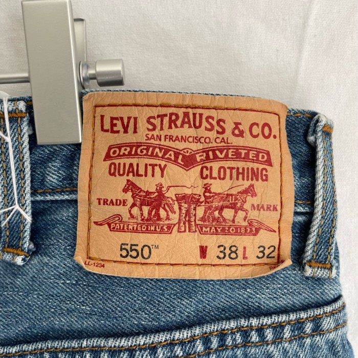00s Levi's 550 バギー ワイド テーパード デニム ジーンズ | Vintage.City 古着屋、古着コーデ情報を発信