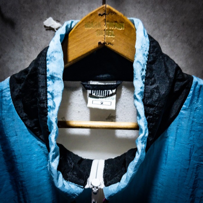 ”庭球纏舞” 90s PUMA rare tennis graphic nylon jacket | Vintage.City 古着屋、古着コーデ情報を発信
