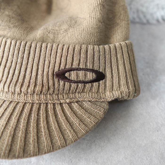 Oakley  オークリー  つば付きニット帽　ロゴ刺繡 | Vintage.City 古着屋、古着コーデ情報を発信