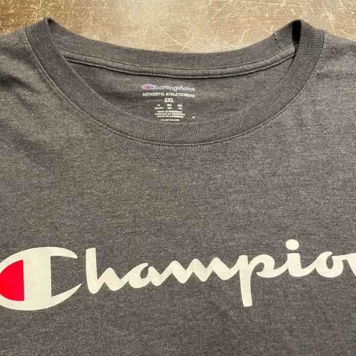 Champion チャンピオン　ロゴ　プリント　長袖　Tシャツ　ビッグサイズ　ダークグレー　C175 | Vintage.City 古着屋、古着コーデ情報を発信