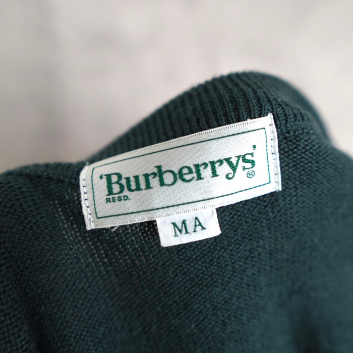 BURBERRY  バーバリー  ニットベスト　80's〜90's  ロゴ刺繍  日本製　Sサイズ | Vintage.City 古着屋、古着コーデ情報を発信