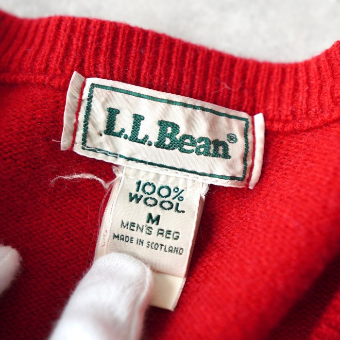 L.L.Bean  エルエルビーン　ニット　セーター　70's〜80's  Vネック  スコットランド製　Mサイズ | Vintage.City 古着屋、古着コーデ情報を発信