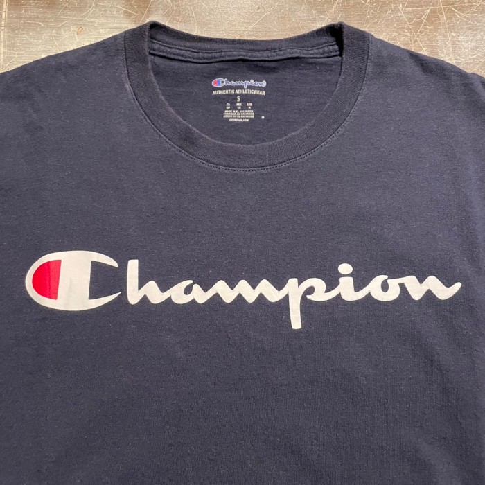 Champion チャンピオン　ロゴ　プリント　半袖Tシャツ　ネイビー　C305 | Vintage.City 古着屋、古着コーデ情報を発信