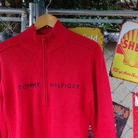 トミーヒルフィガー ニット XL レッド ハーフジップ 胸ロゴ プルオーバー 赤 9561 | Vintage.City 古着屋、古着コーデ情報を発信